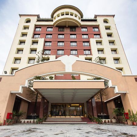 Grand Hotel Kathmandu Exterior photo