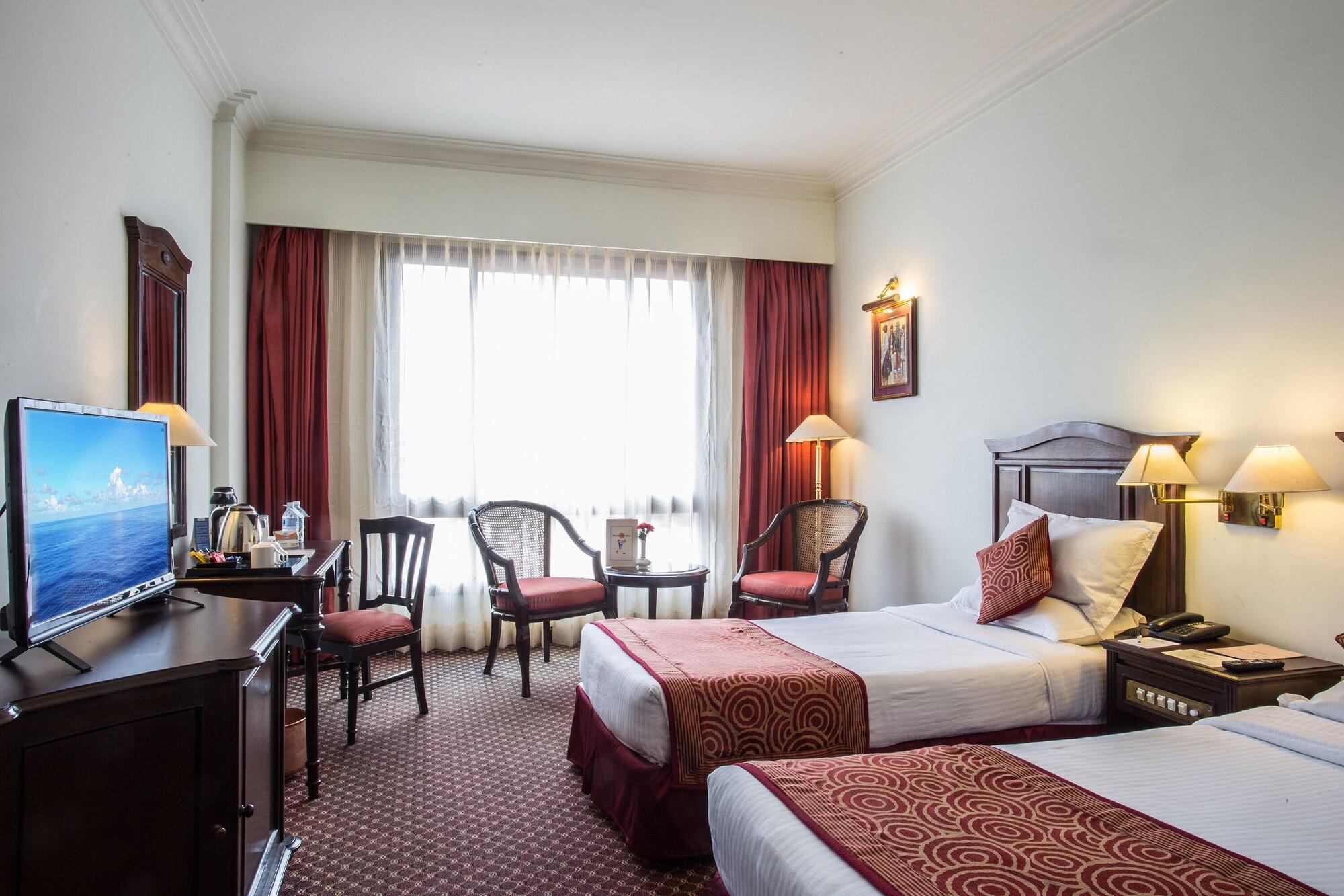 Grand Hotel Kathmandu Exterior photo