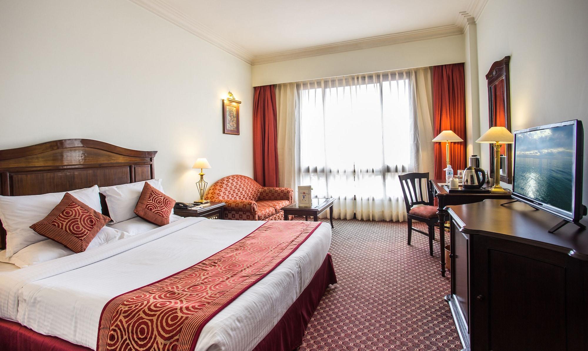 Grand Hotel Kathmandu Exterior photo