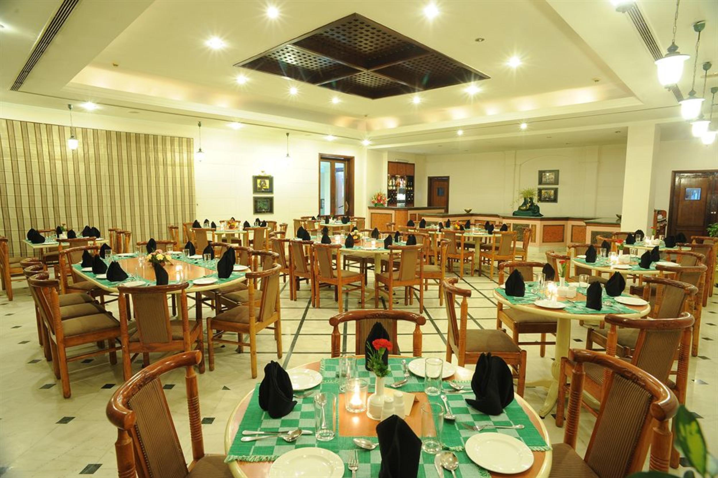 Grand Hotel Kathmandu Exterior photo