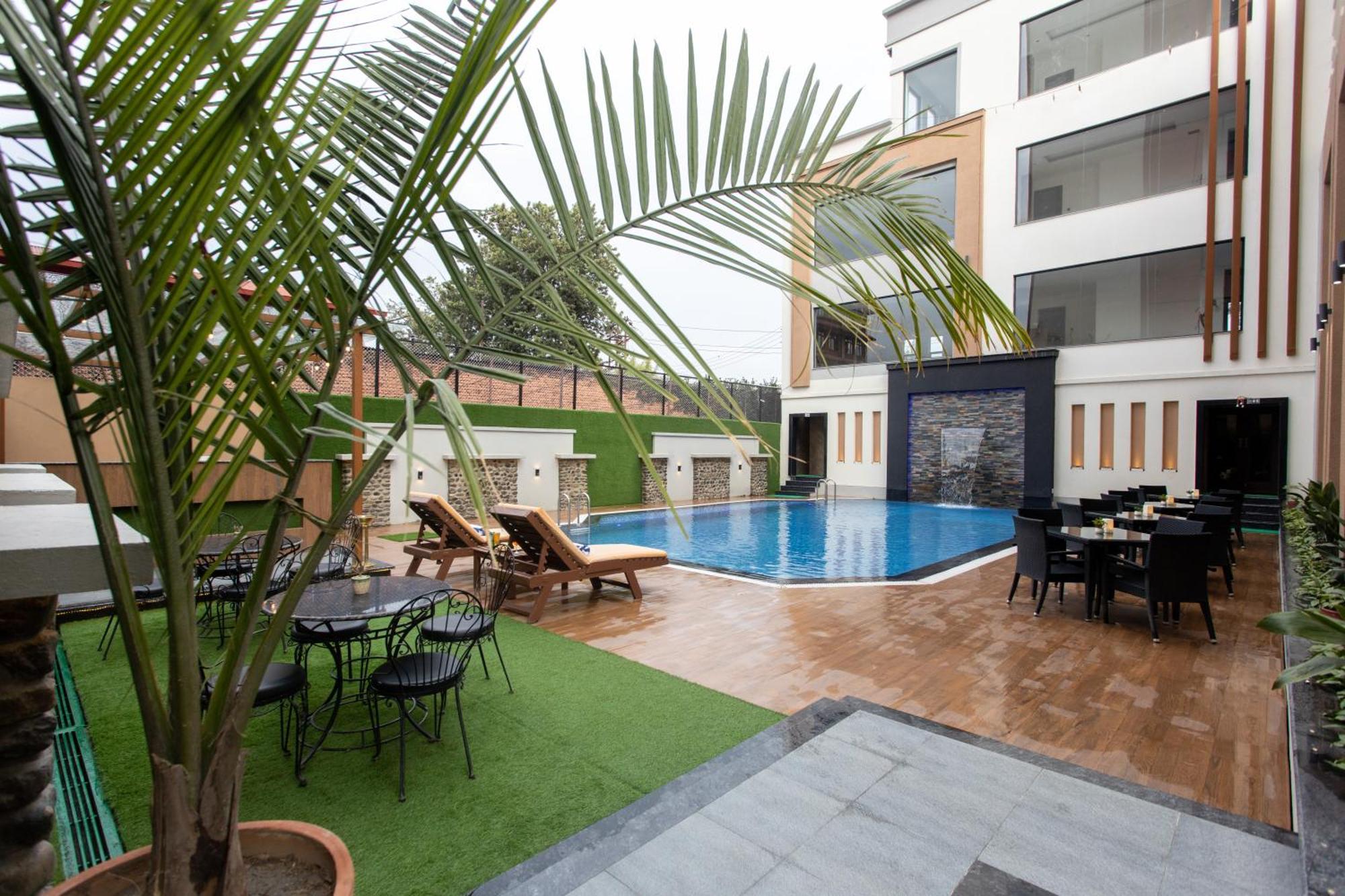 Grand Hotel Kathmandu Exterior photo