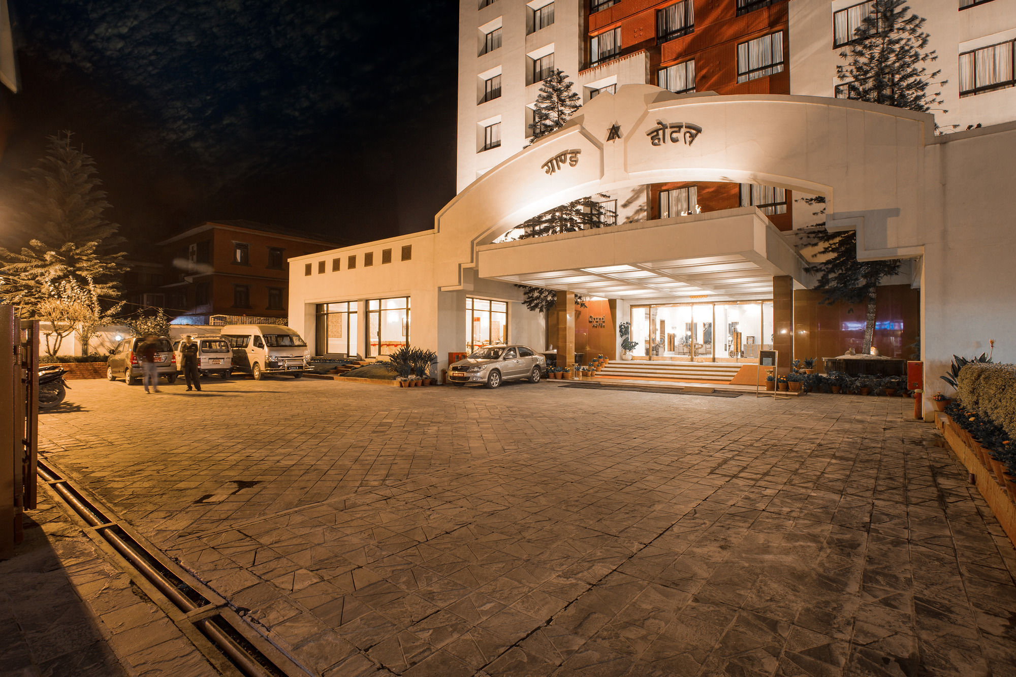 Grand Hotel Kathmandu Exterior photo